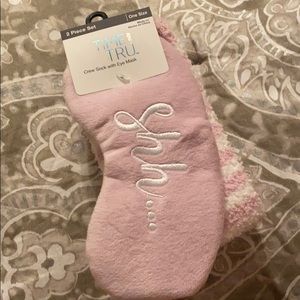 Fuzzy sock/eye mask set